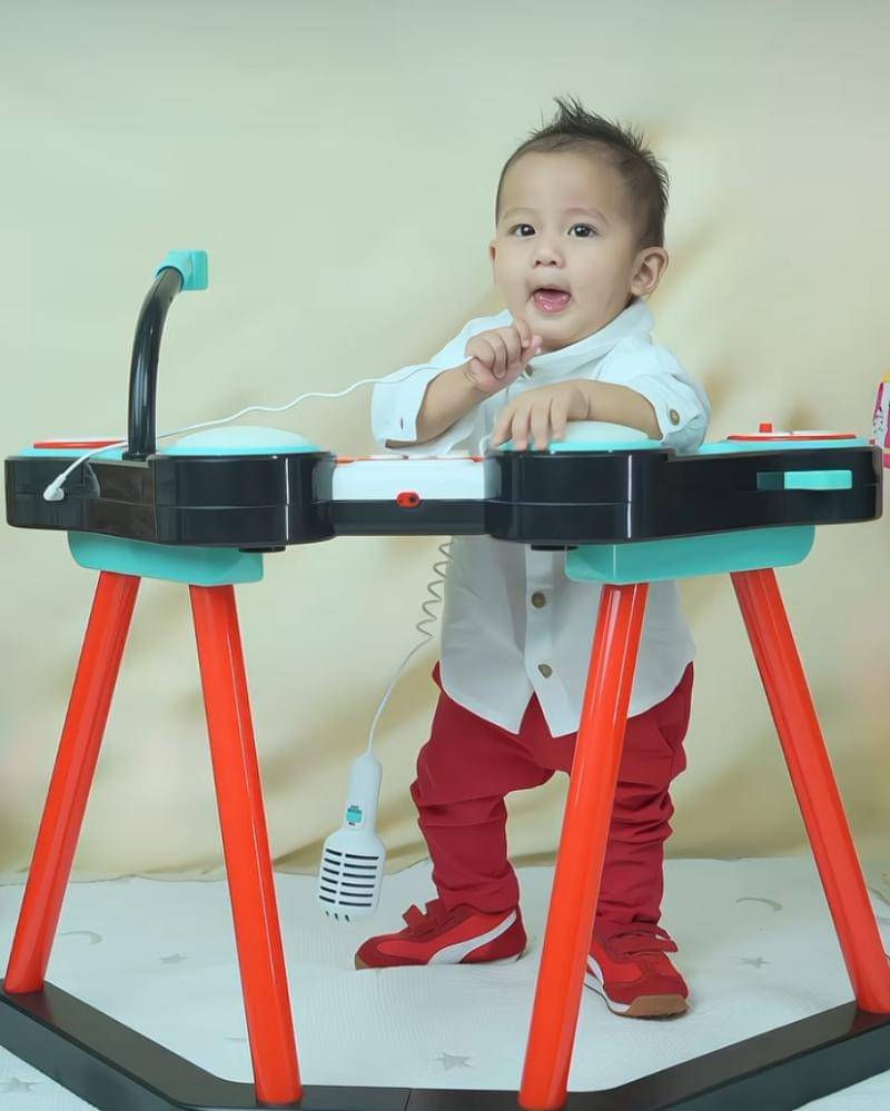 Instagram.com/jadenbowenyap